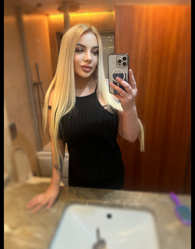 Esenyurt Ateşli Escort